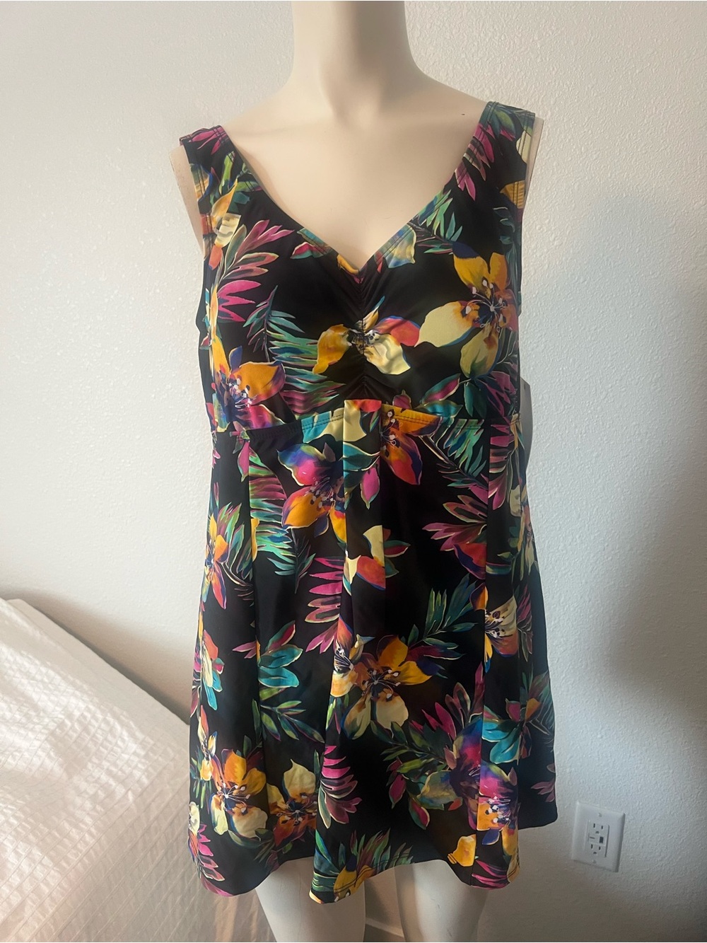 Swimsuits For All Black Tropical Floral Swim Tunic